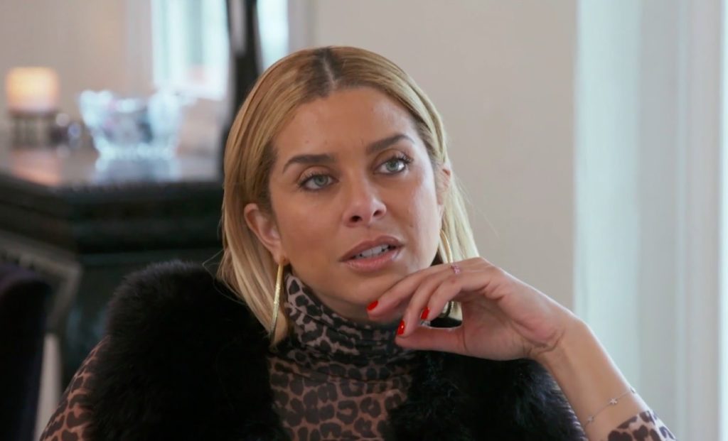 robyn dixon mia thornton real housewives of potomac ‘Real Housewives of Potomac’ Star Robyn Dixon Goes off on Mia Thornton
