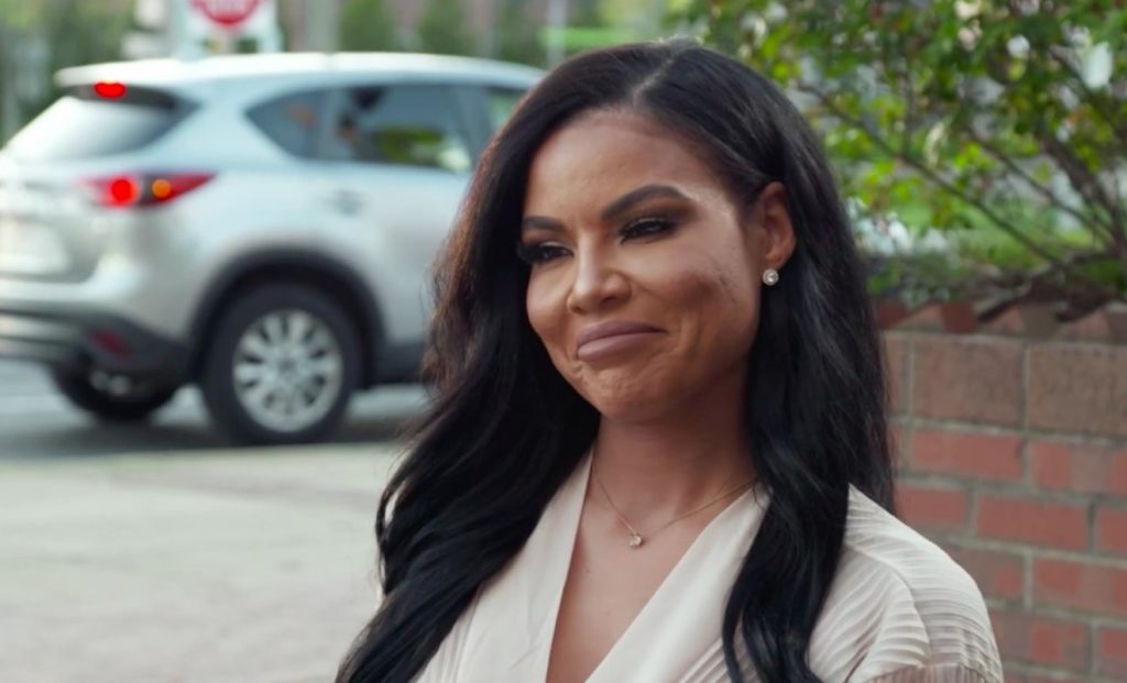 mia thornton ashley darby feud candiace amused Mia Thornton Shuts Down Ashley Darby + Candiace Dillard is Amused