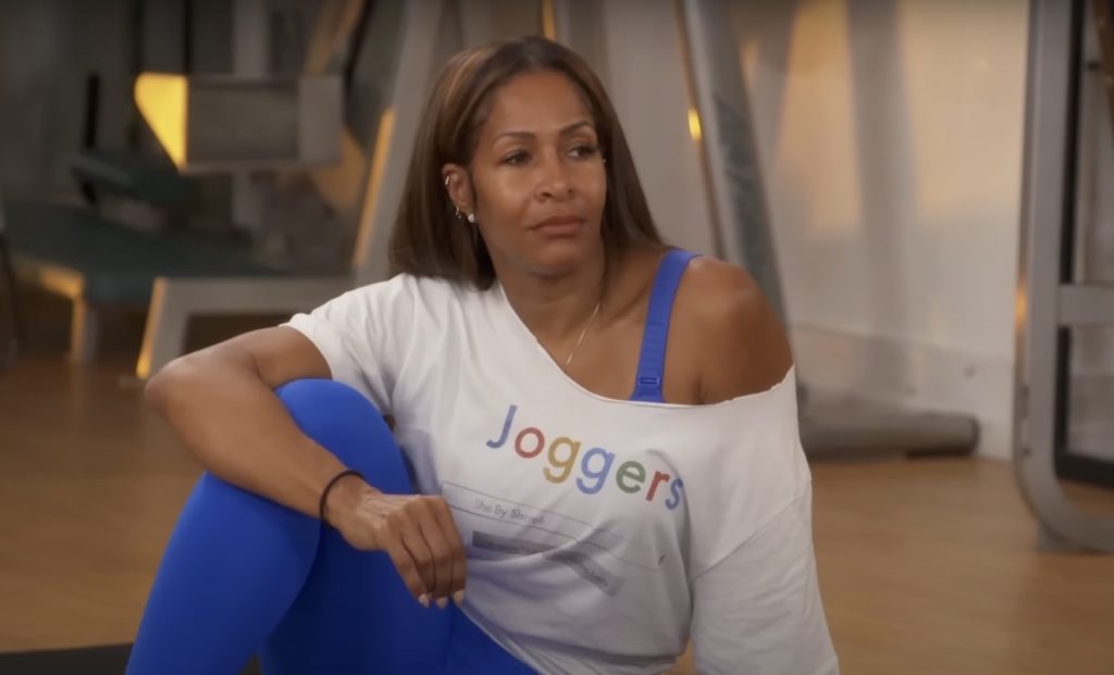 sheree whitfield flowers Sheree Whitfield Fuels Speculation Amid Rumors About Dating Martell Holt?