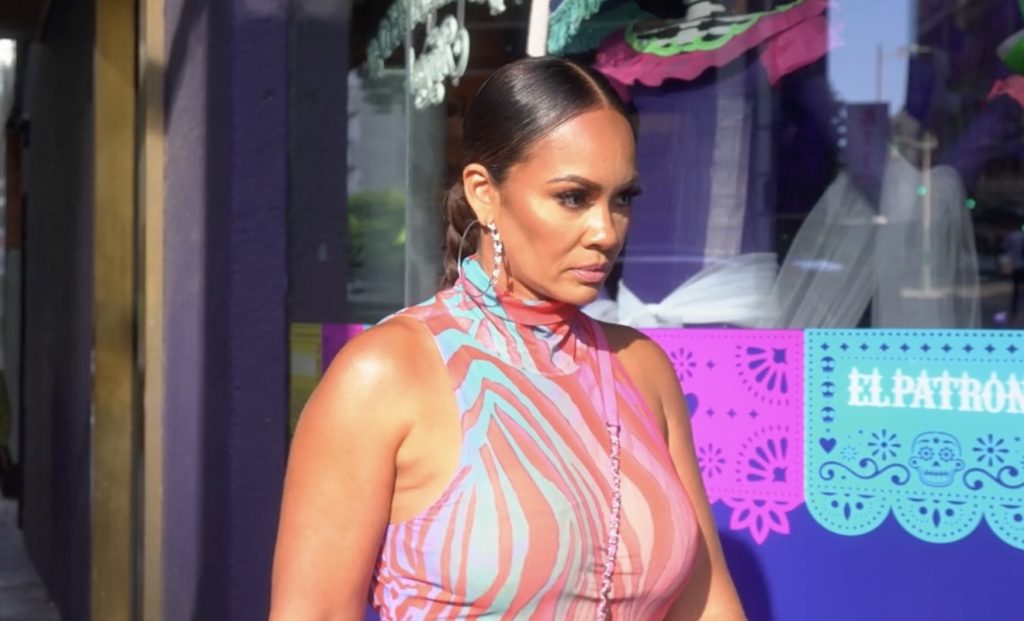 Evelyn Lozada Posts About Cocaine As Ex Carl Crawford Battles