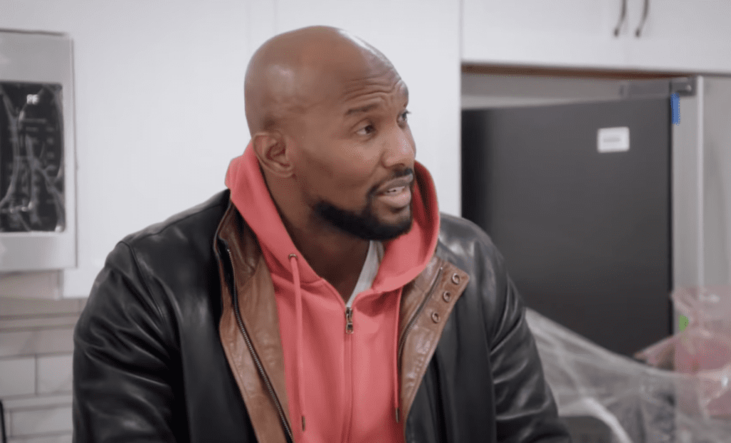 Martell Holt won’t be fired Martell Holt won't be fired