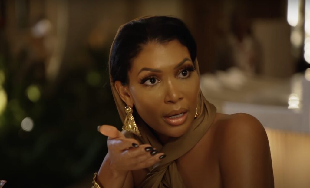 RHOA Highlights: Brit & Kelli Clash in Grenada + Reveal Real Root of Their Issue RHOA Highlights: Brit & Kelli Clash in Grenada + Reveal Real Root of Their Issue