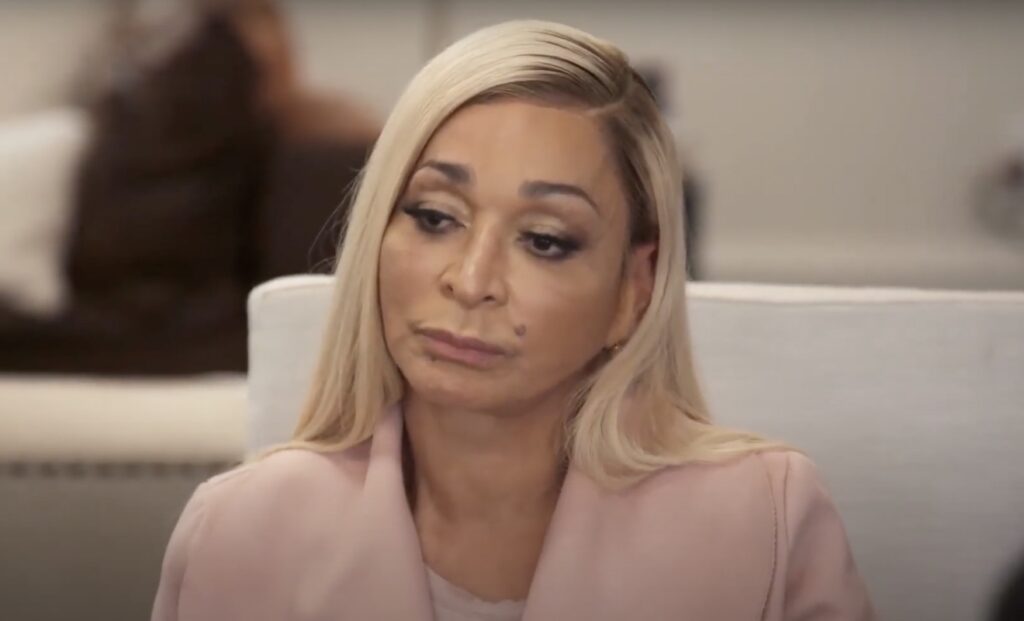 RHOP News: Keiarna Stewart Unfollows Wendy Osefo + Karen Huger Out Soon? RHOP News: Keiarna Stewart Unfollows Wendy Osefo + Karen Huger Out Soon?