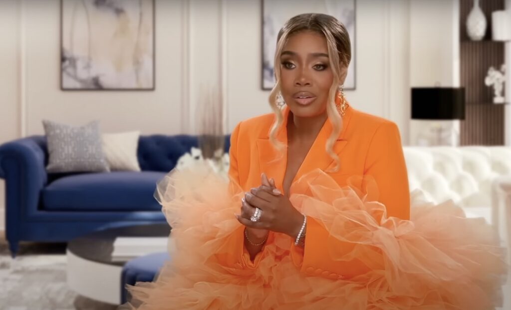 LHHATL Highlights: Yandy Confirms Affair + Denies Open Relationship w/Mendeecees LHHATL Highlights: Yandy Confirms Affair + Denies Open Relationship w/Mendeecees
